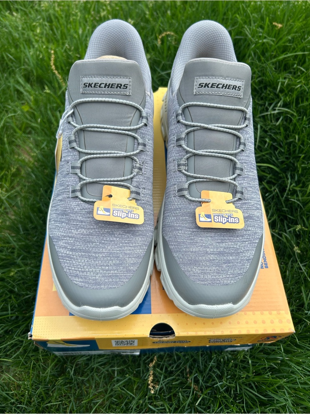 NIB Men’s Glide Step Skechers 11.5